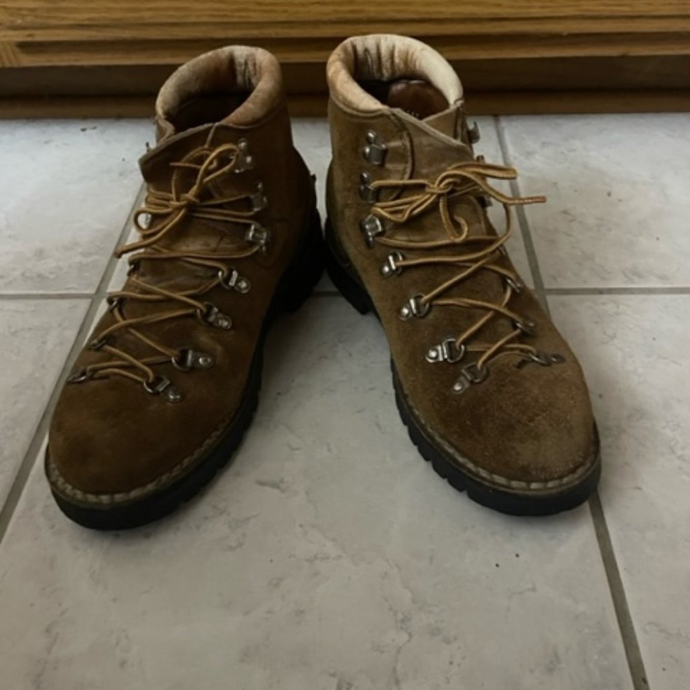 Dunham Hiking Boots Women 9 / Men 8 Brown Suede Leather Shoes Made in Italy*